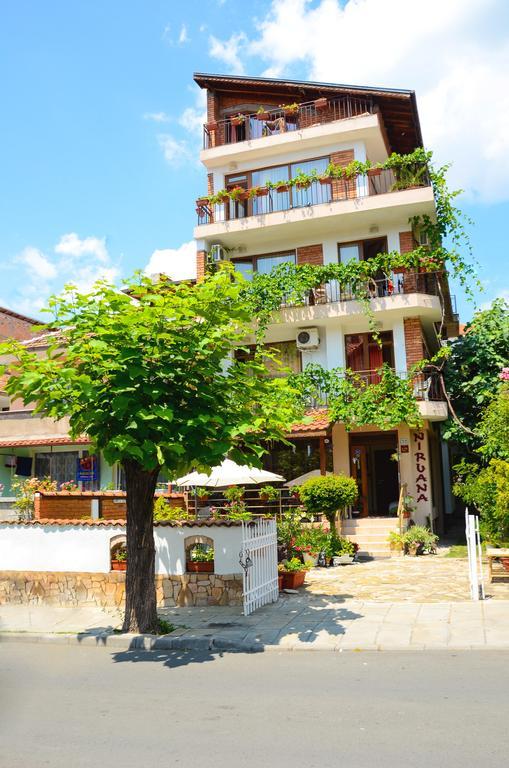 Nirvana Guest House Nesebar Exterior foto